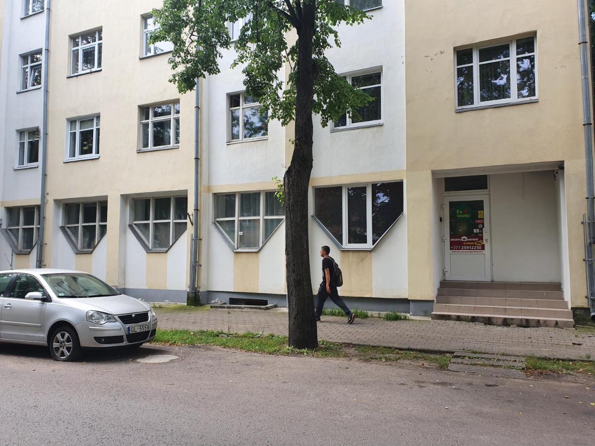 Apartament Erfolg 12 Daugavpils Buitenkant foto