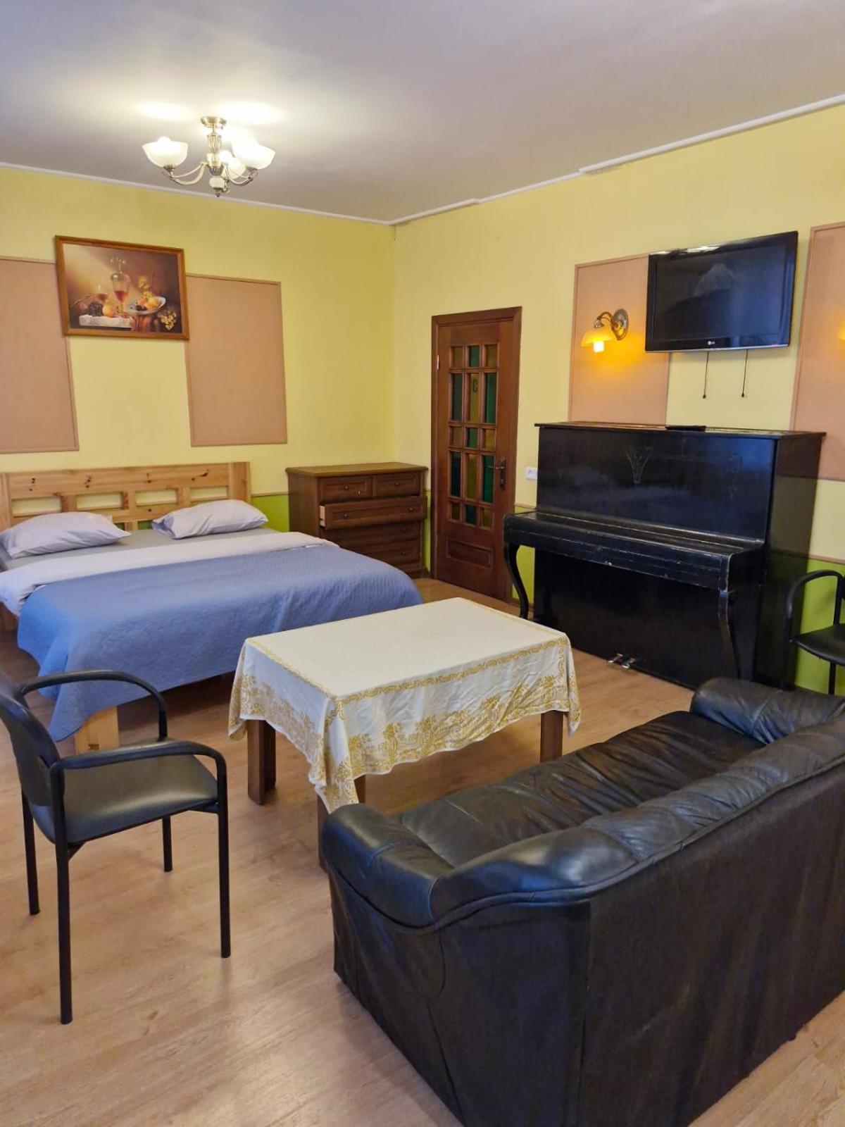 Apartament Erfolg 12 Daugavpils Buitenkant foto