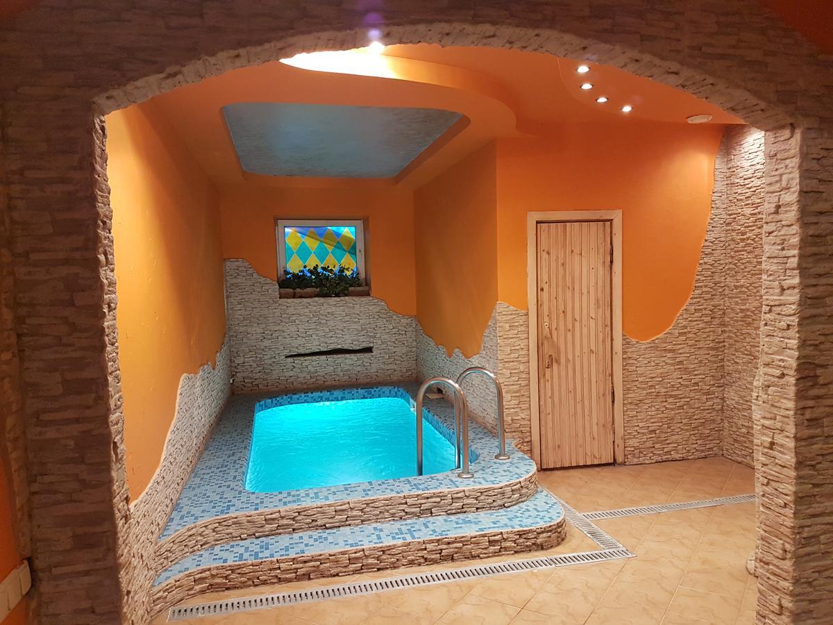 Apartament Erfolg 12 Daugavpils Buitenkant foto