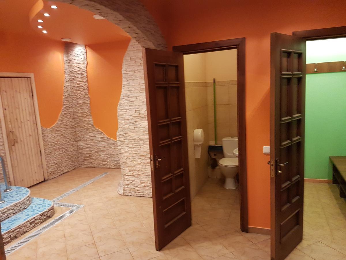 Apartament Erfolg 12 Daugavpils Buitenkant foto