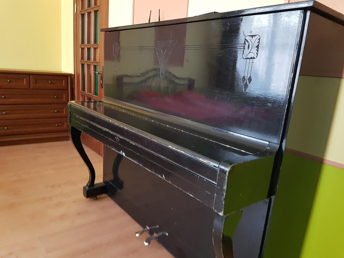 Apartament Erfolg 12 Daugavpils Buitenkant foto