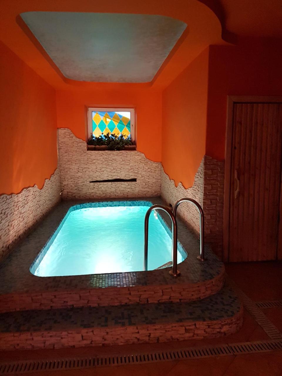 Apartament Erfolg 12 Daugavpils Buitenkant foto