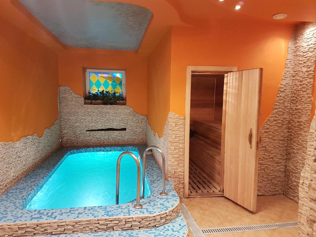 Apartament Erfolg 12 Daugavpils Buitenkant foto